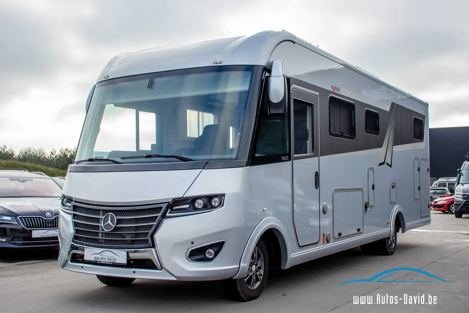 Frankia Platin I 8400 GD 3.0 V6 Aut. Integraal 4 Slaappl. Grau - 1