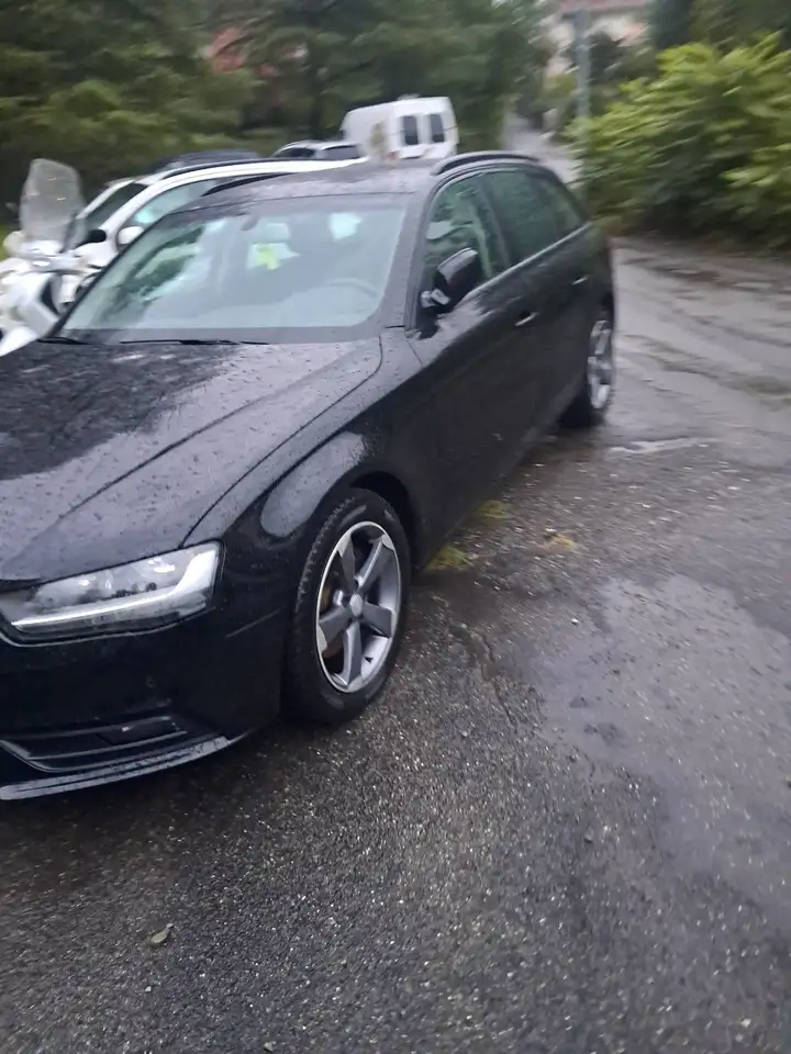 Audi A4 Avant 2.0 tdi 177cv — photo 1 of 8