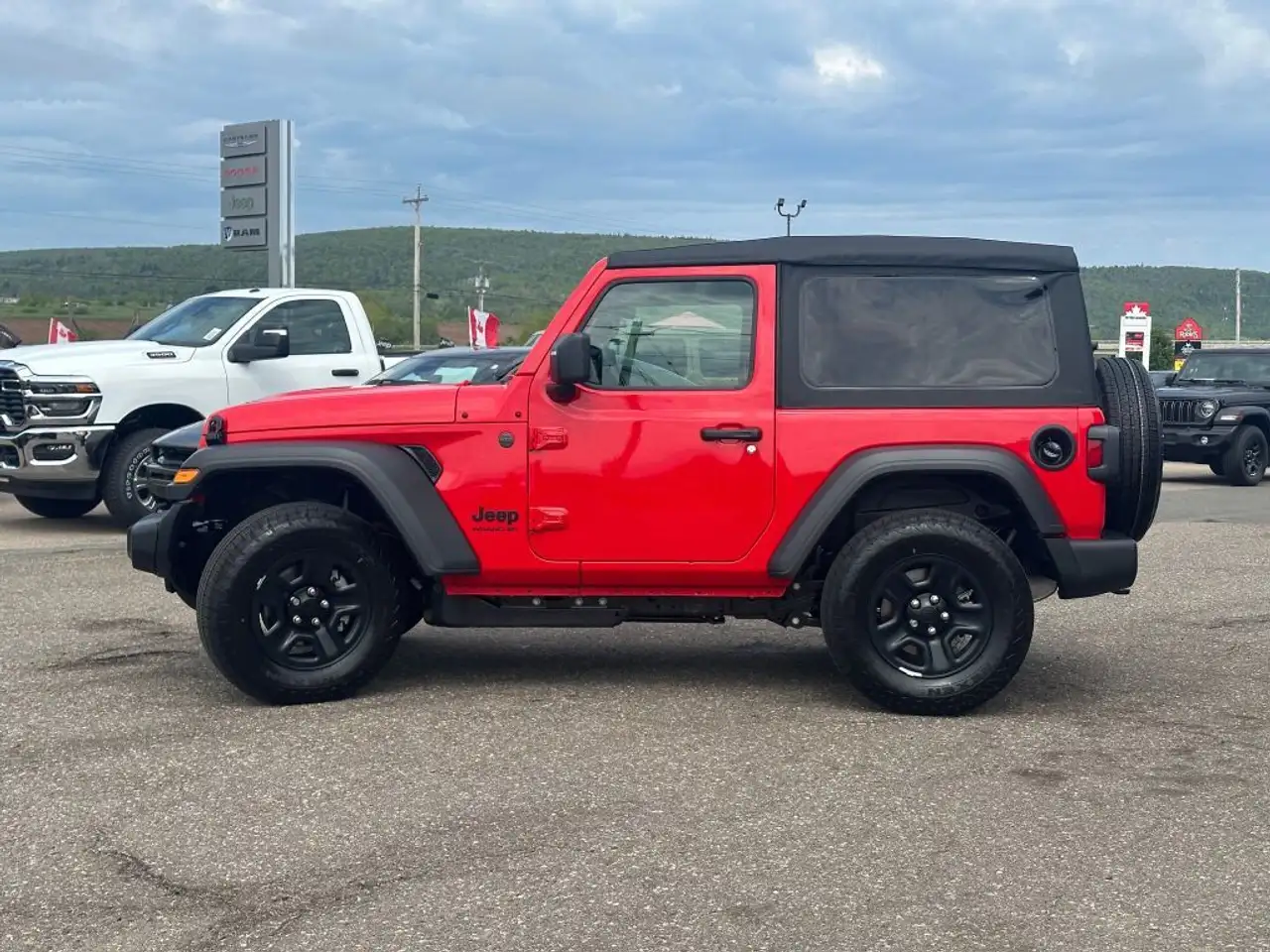 Jeep Wrangler снимка Jeep Wrangler