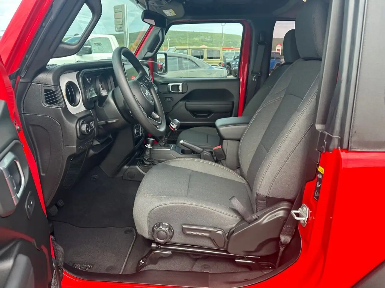 Jeep Wrangler снимка Jeep Wrangler
