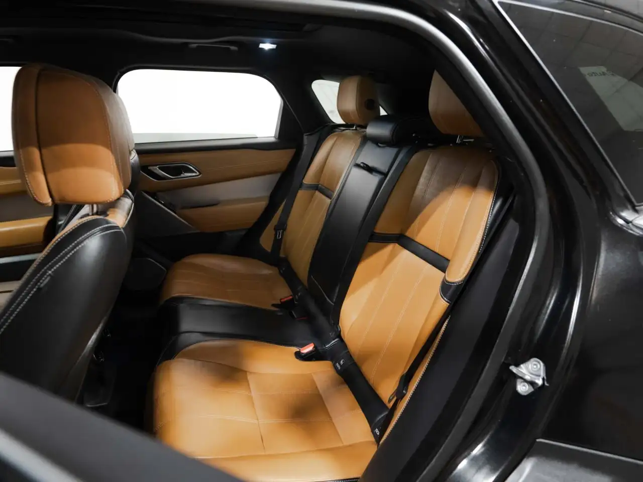 Land Rover Range Rover Velar снимка Land Rover Range Rover Velar