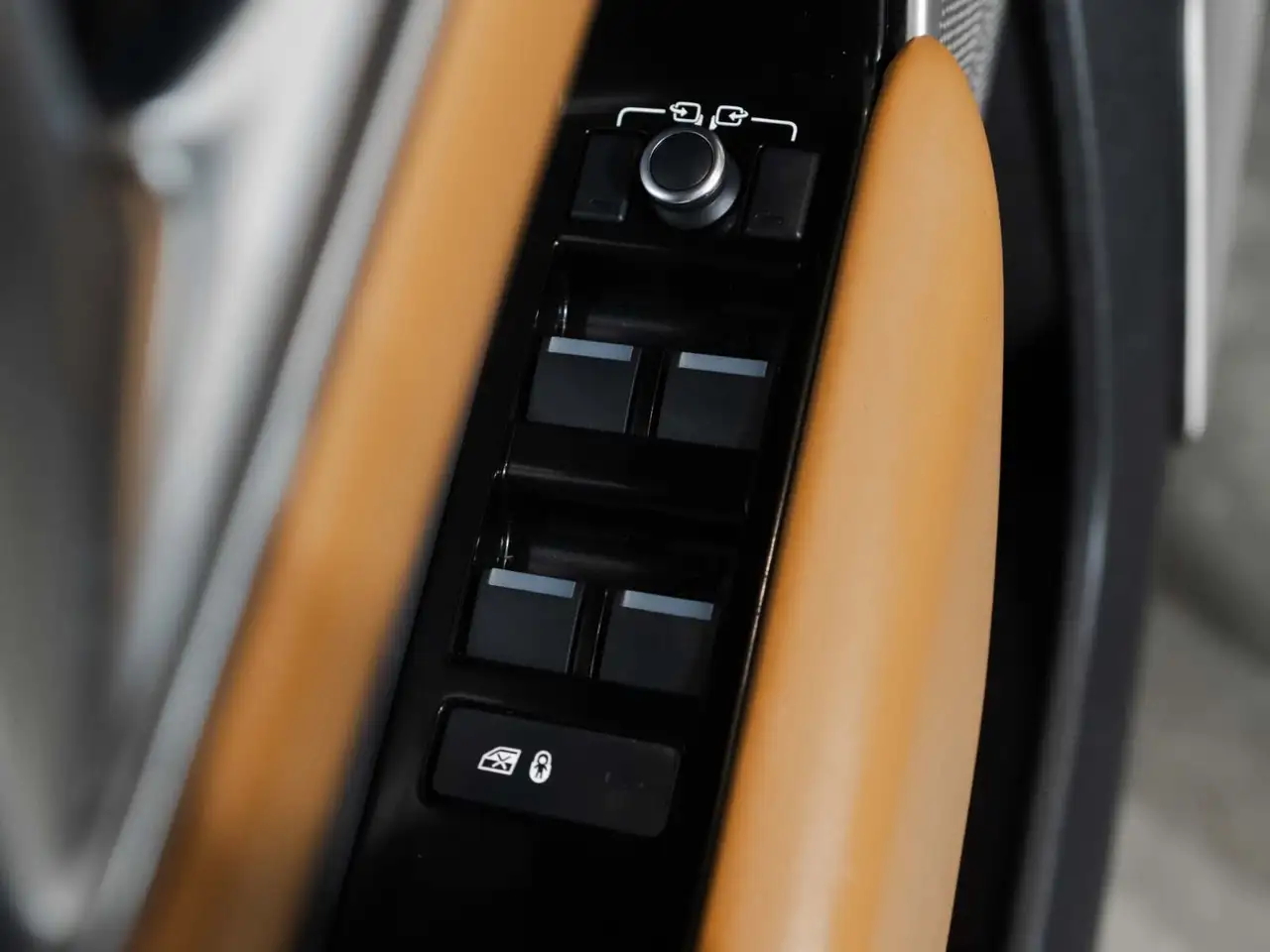 Land Rover Range Rover Velar снимка Land Rover Range Rover Velar