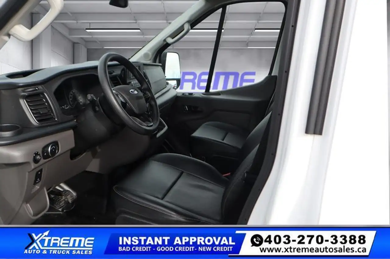 Ford Transit Cargo Van снимка Ford Transit Cargo Van