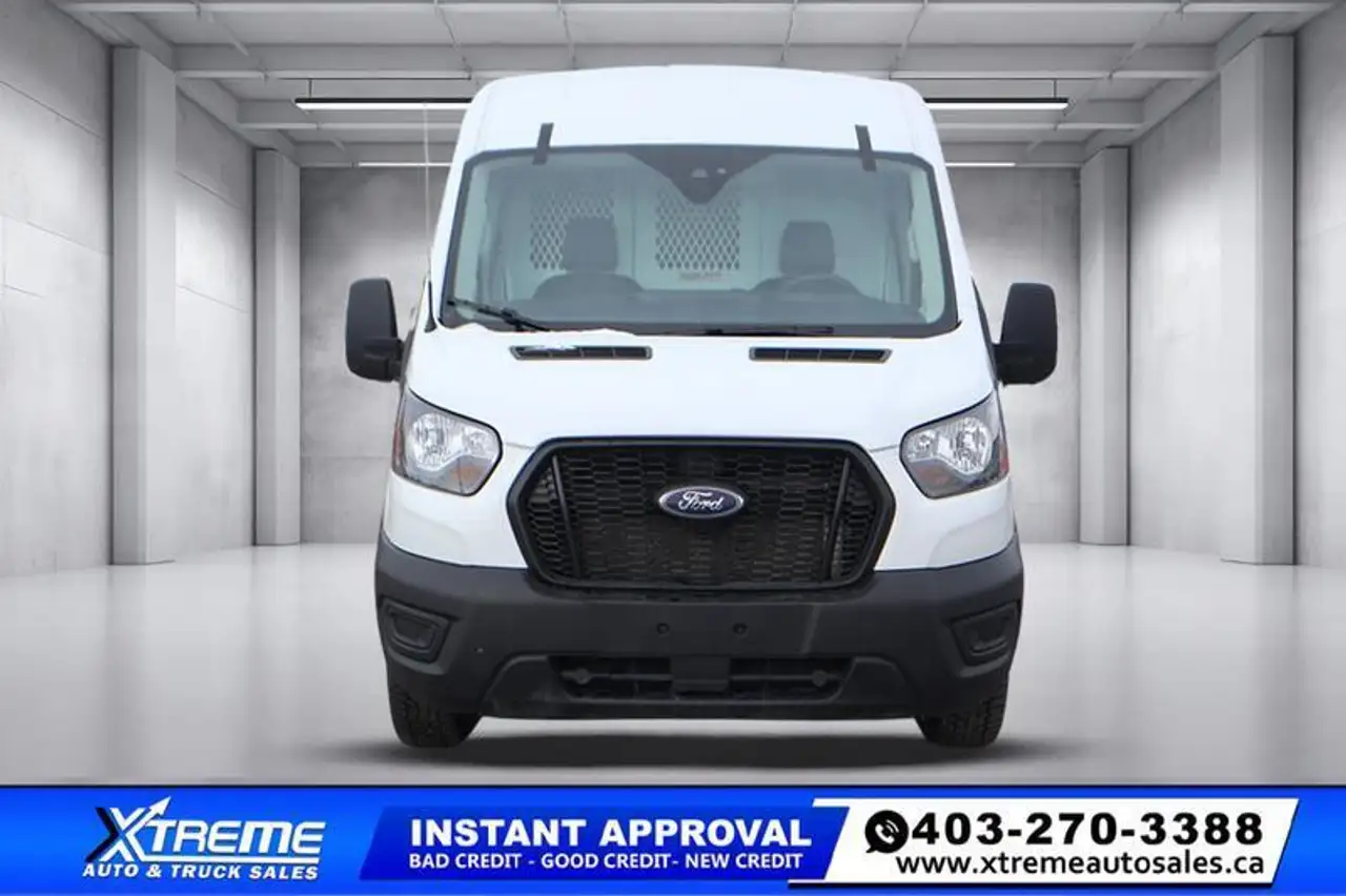 Ford Transit Cargo Van снимка Ford Transit Cargo Van
