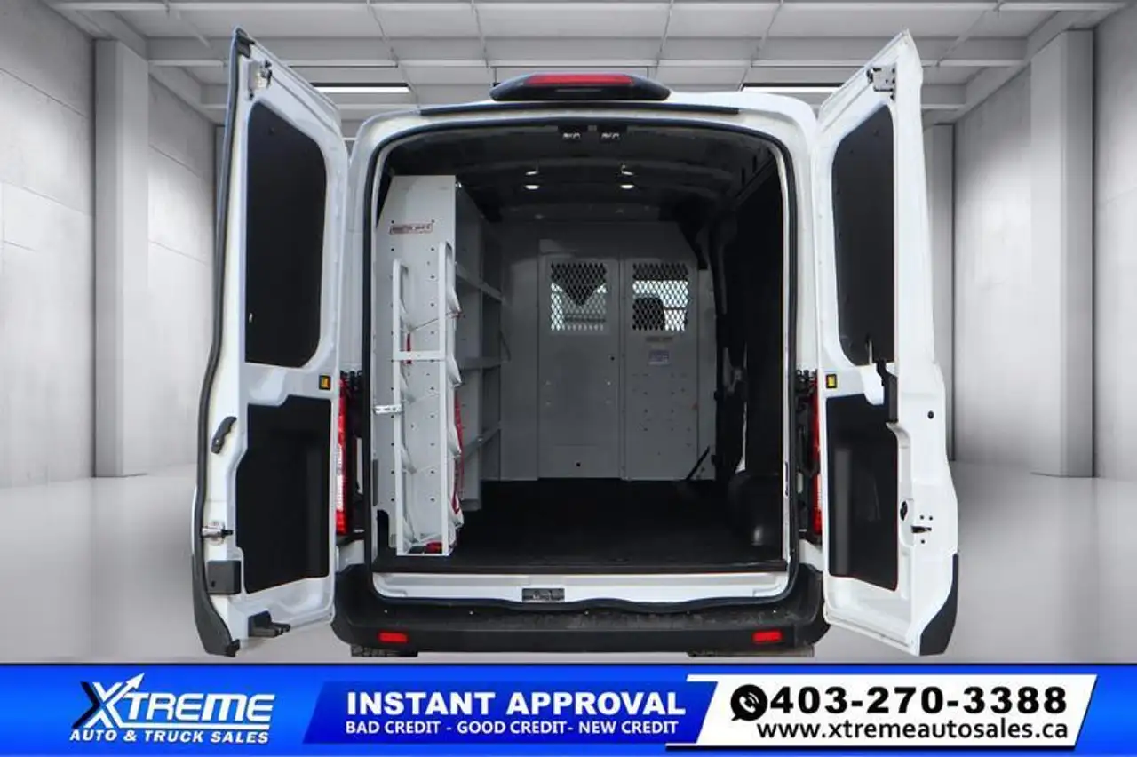 Ford Transit Cargo Van снимка Ford Transit Cargo Van