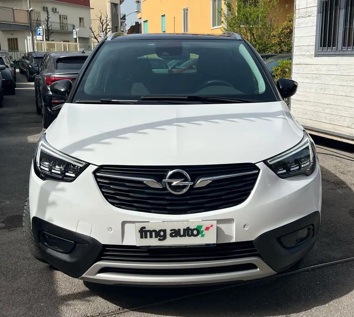 Opel Crossland Crossland 1.5 ECOTEC D 120 CV Automatica Elegance Bianco - 2
