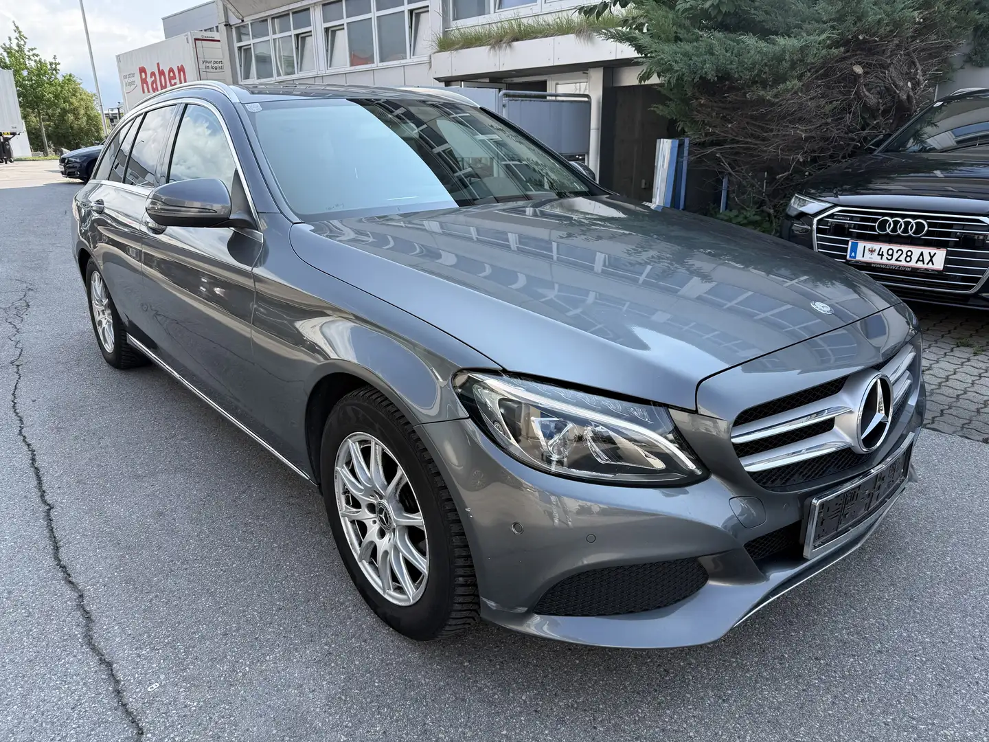 Mercedes-Benz C 200 d T Aut. Grau - 1