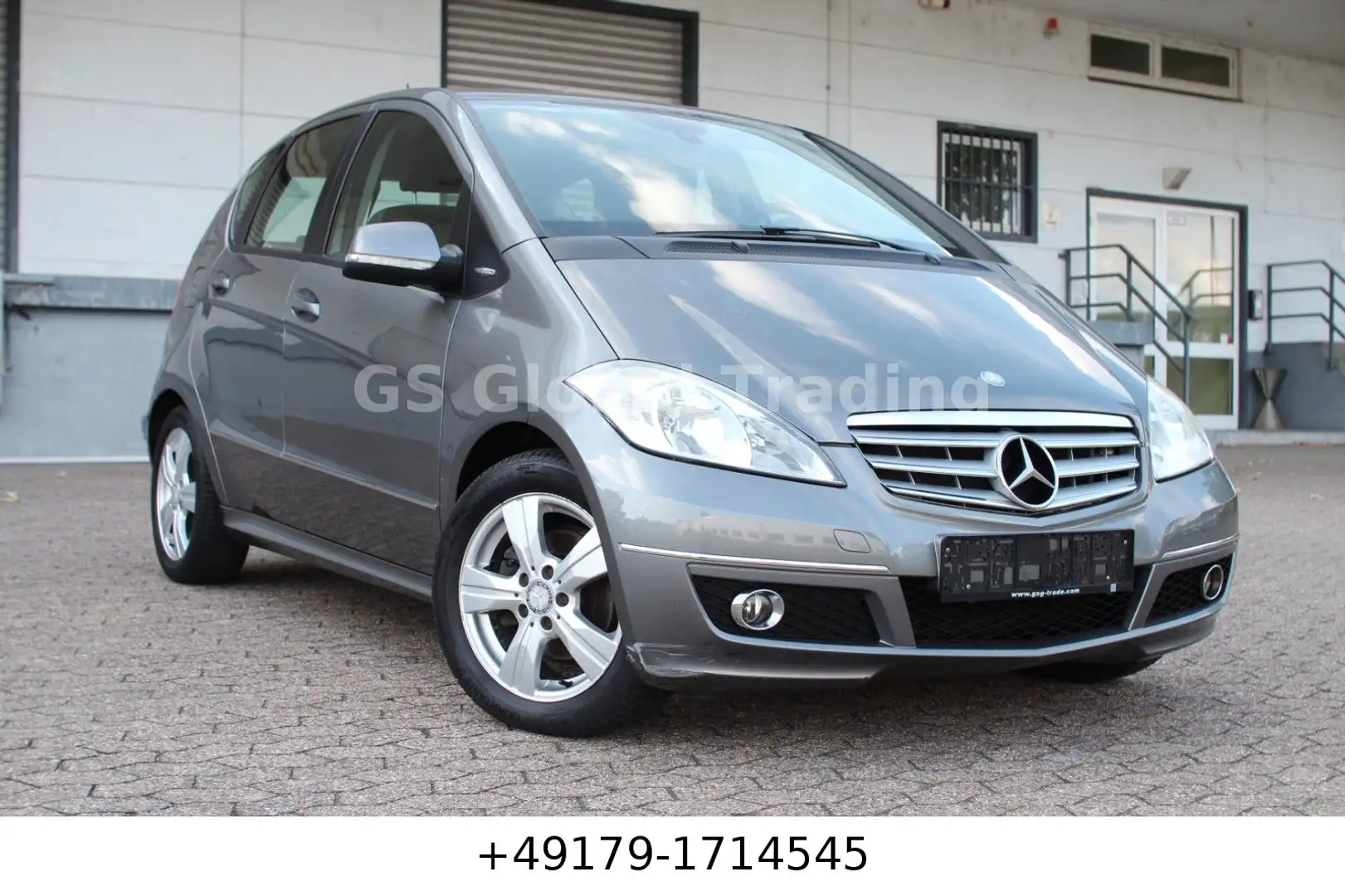 Mercedes-Benz A 150 A-Klasse Klima PDC MFL Teilleder SZH ALU Серый - 2