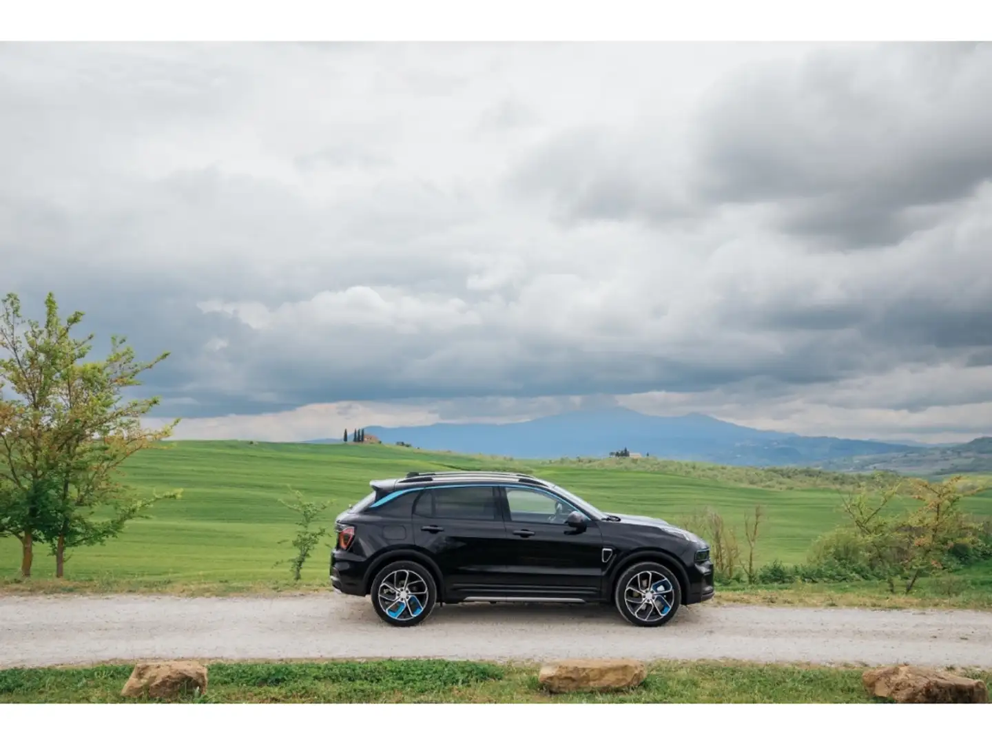 Lynk & Co 01 Lynk & Co Händler (Garantie) / TÜV Neu / Service N Noir - 2