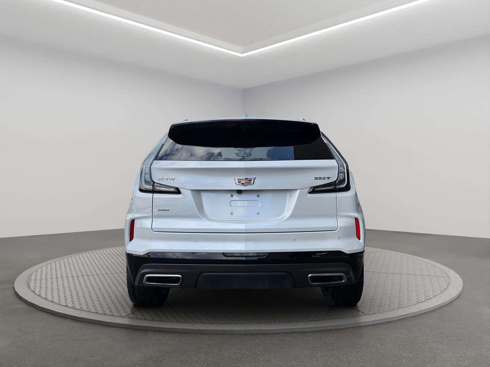2025 Cadillac XT4 AWD Sport — снимка 1