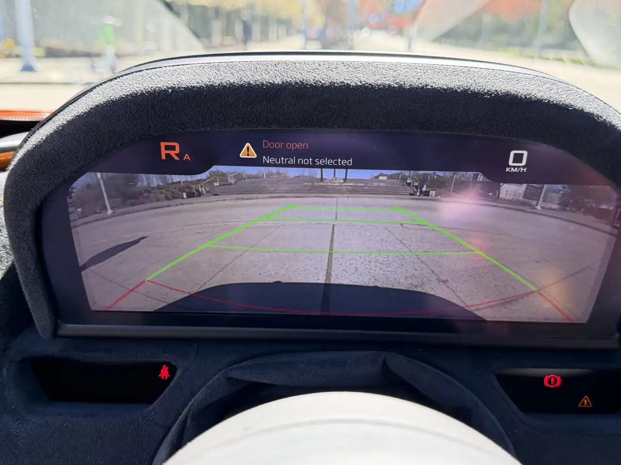 McLaren 720S снимка McLaren 720S