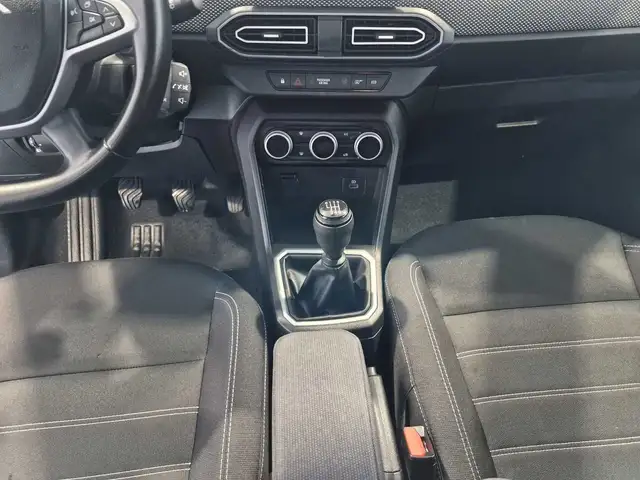 Dacia Jogger view 12