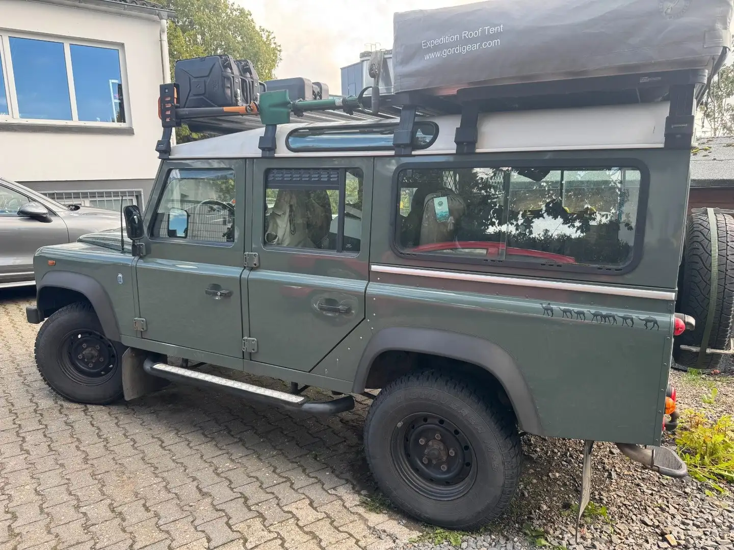 Land Rover Defender 110 EXPEDITION Grün - 2