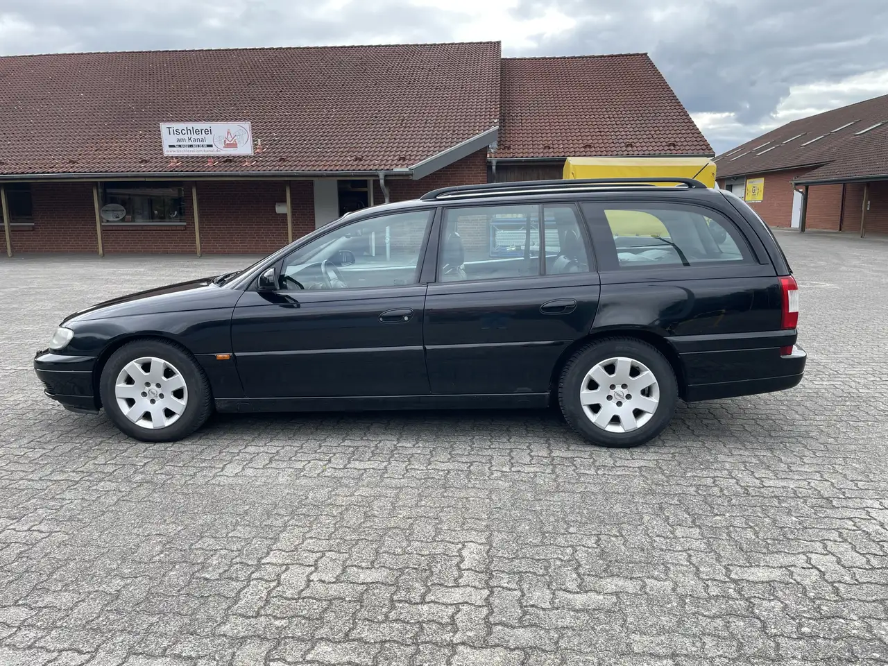 Opel Omega B Caravan 2.5 V6 Facelift Automatik TÜV 10/27, foto 4
