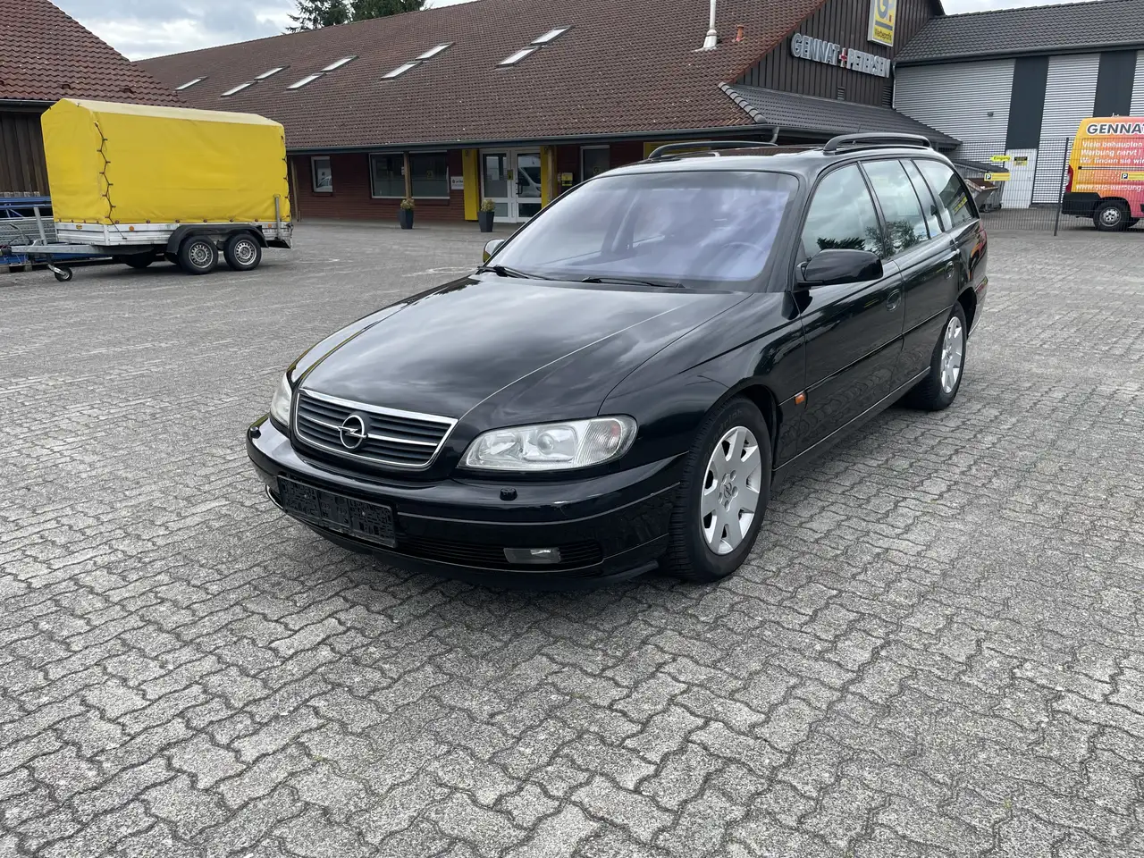 Opel Omega B Caravan 2.5 V6 Facelift Automatik TÜV 10/27, foto 2