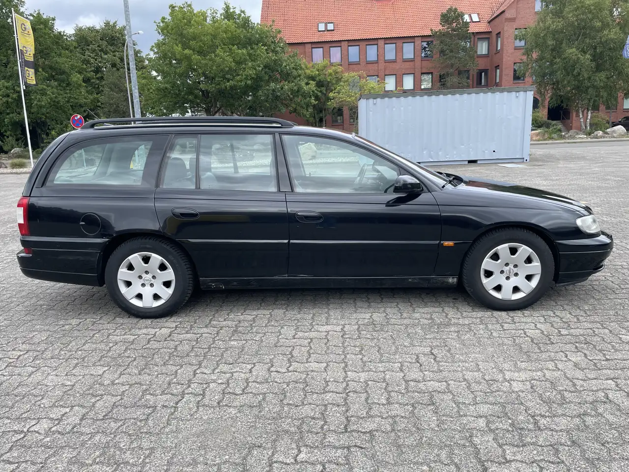 Opel Omega B Caravan 2.5 V6 Facelift Automatik TÜV 10/27, foto 3