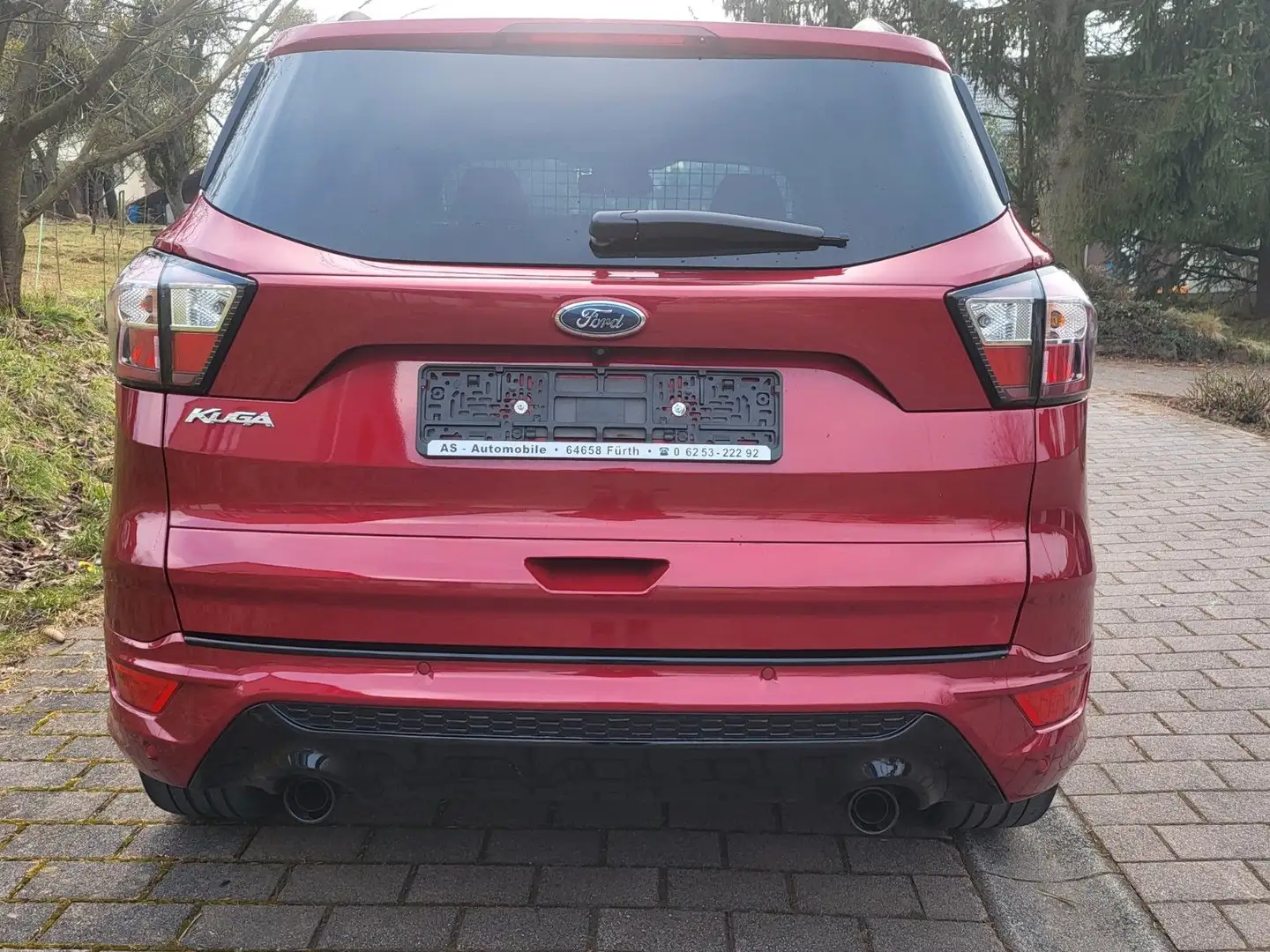 Ford Kuga 2.0 TDCI ST-Line AWD Rouge - 2