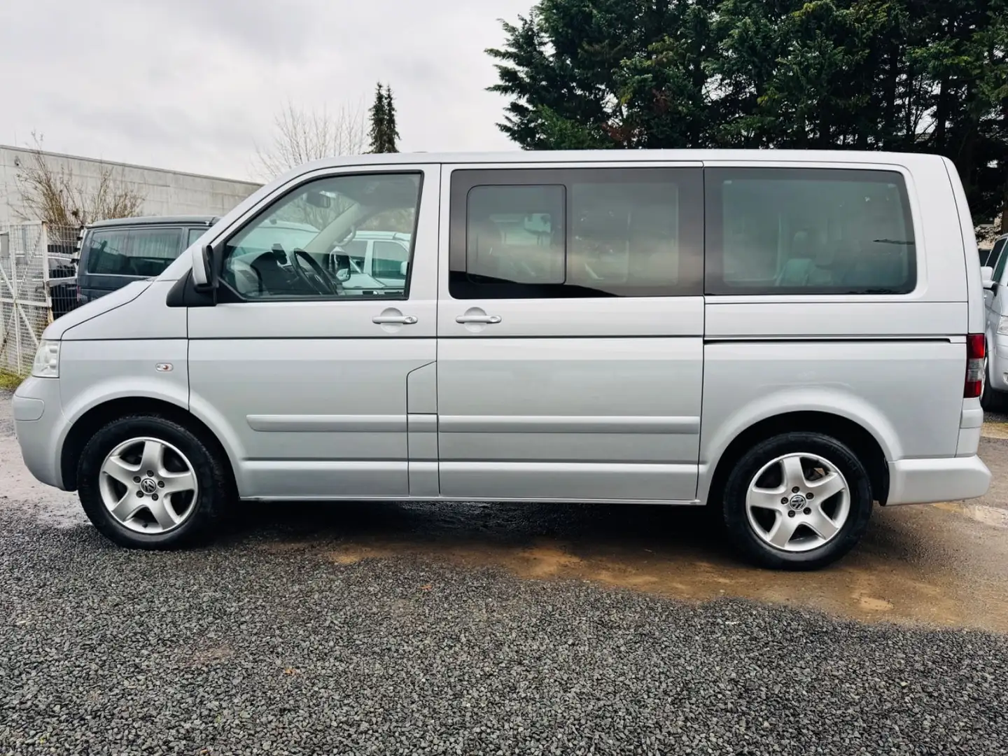 Volkswagen T5 Multivan Highline 4Motion/Schiebedach/Stndhzg Argent - 2
