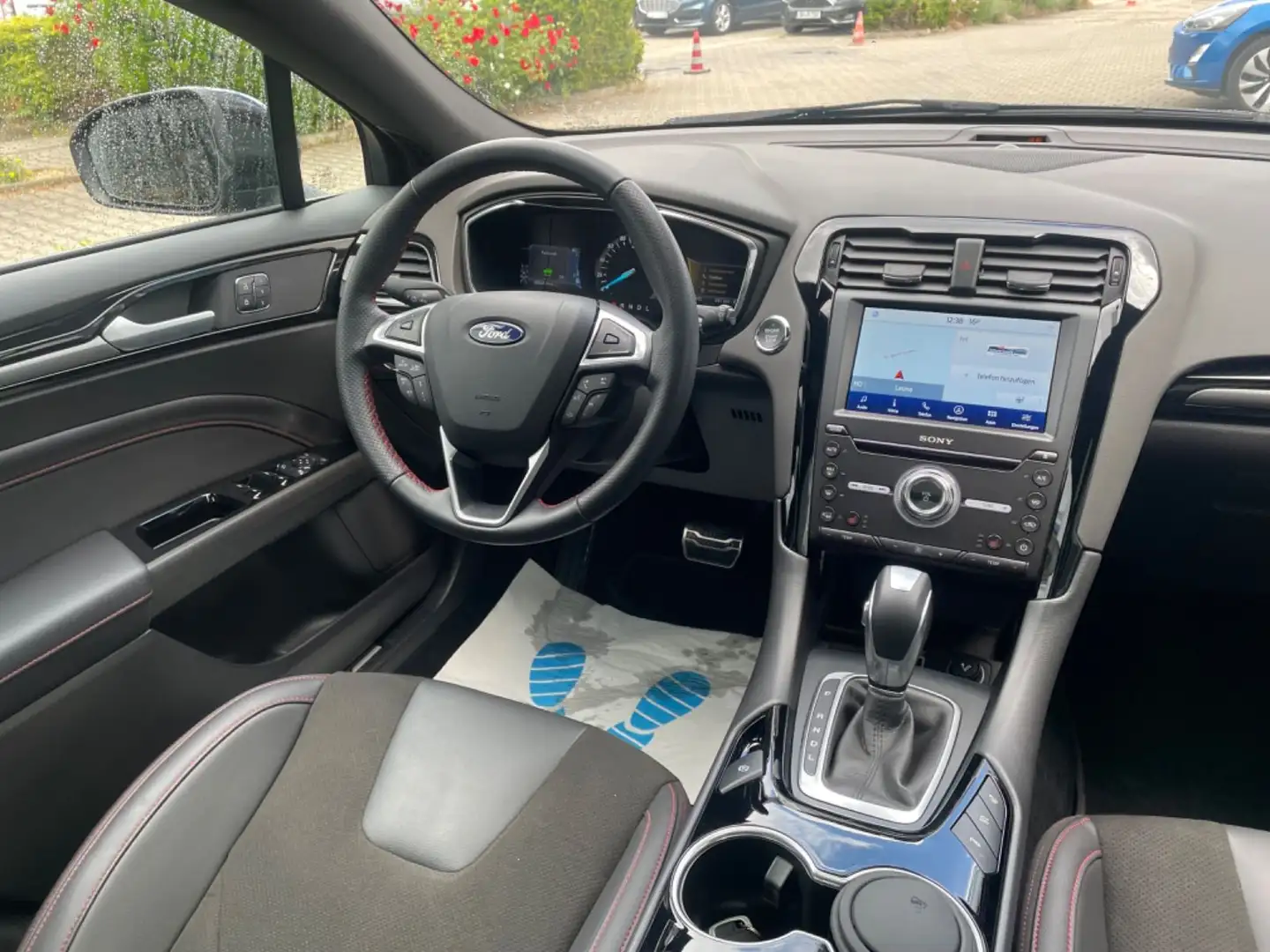Ford Mondeo Kombi ST Line MHEV188 Sony/LED/Pano/WiPA2 Schwarz - 2