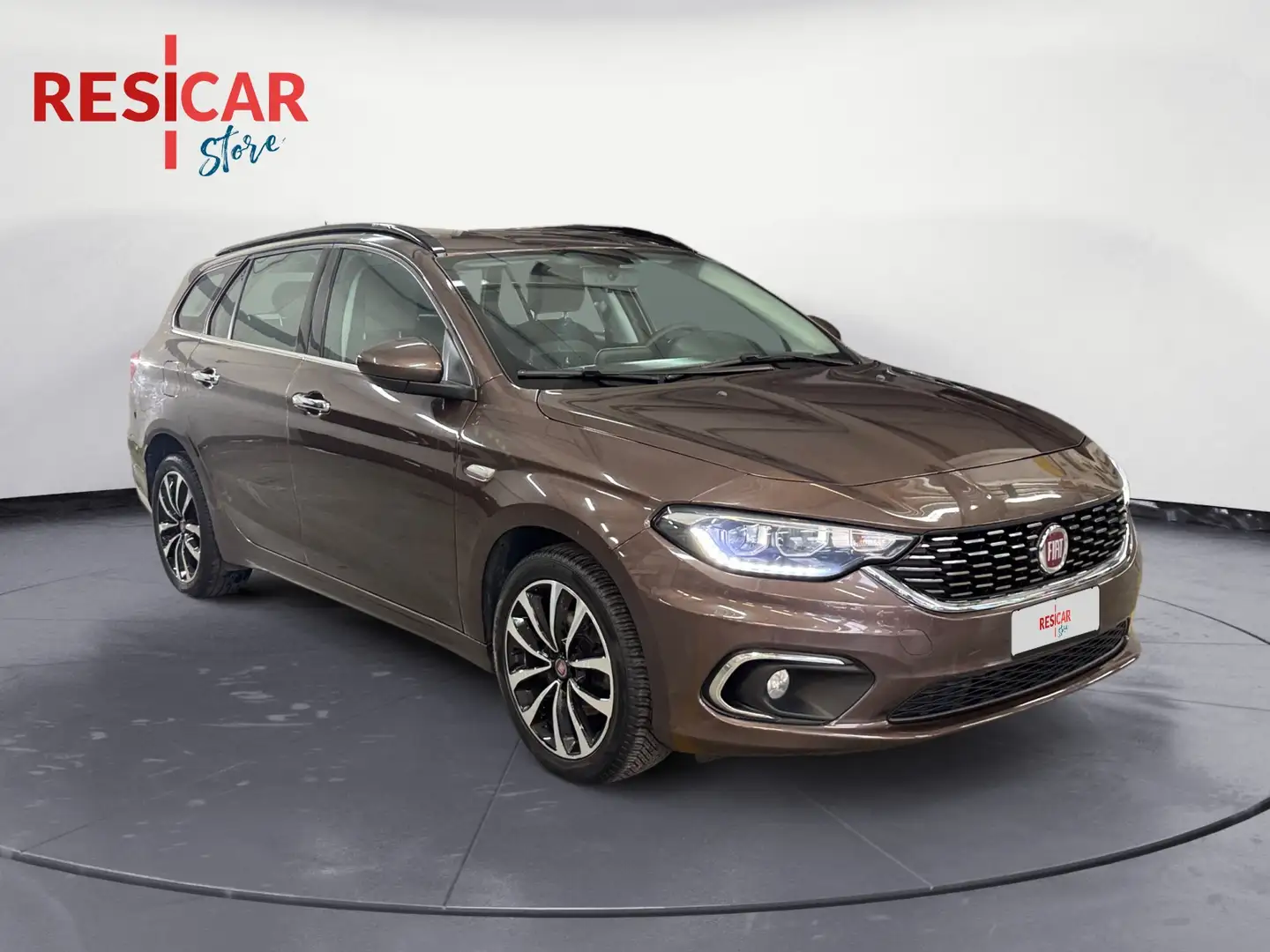 Fiat Tipo Station Wagon 1.4 T-Jet Lounge Brun - 1