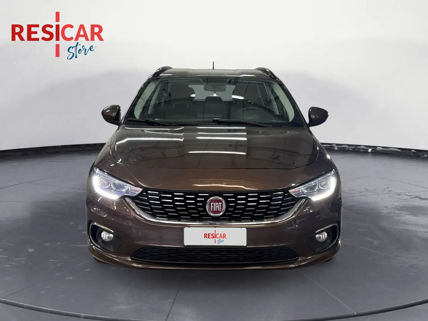 Fiat Tipo Station Wagon 1.4 T-Jet Lounge Brun - 2