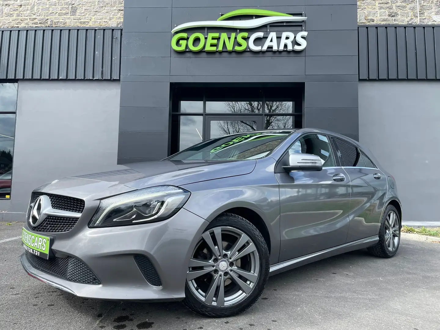 Mercedes-Benz A 180 A 180 d BE SPORT,FULL LED,CAMERA,CUIR😍 Gris - 1