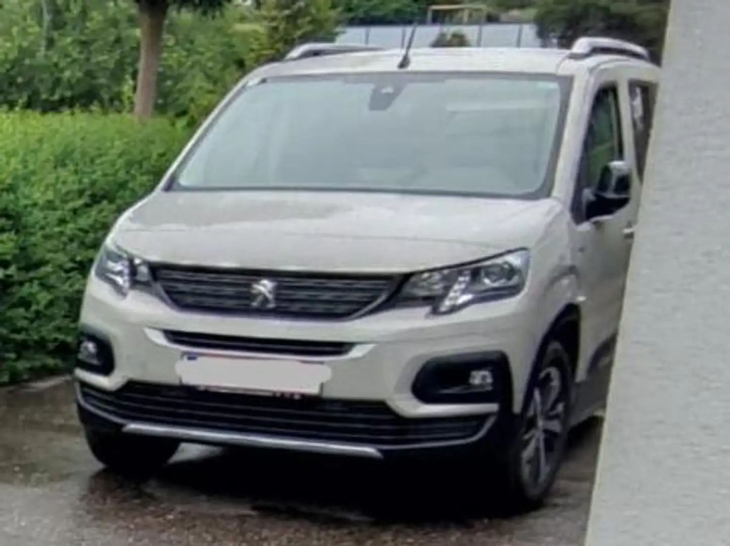 Peugeot Rifter Rifter 1,5 BlueHDI 130 S Beige - 1