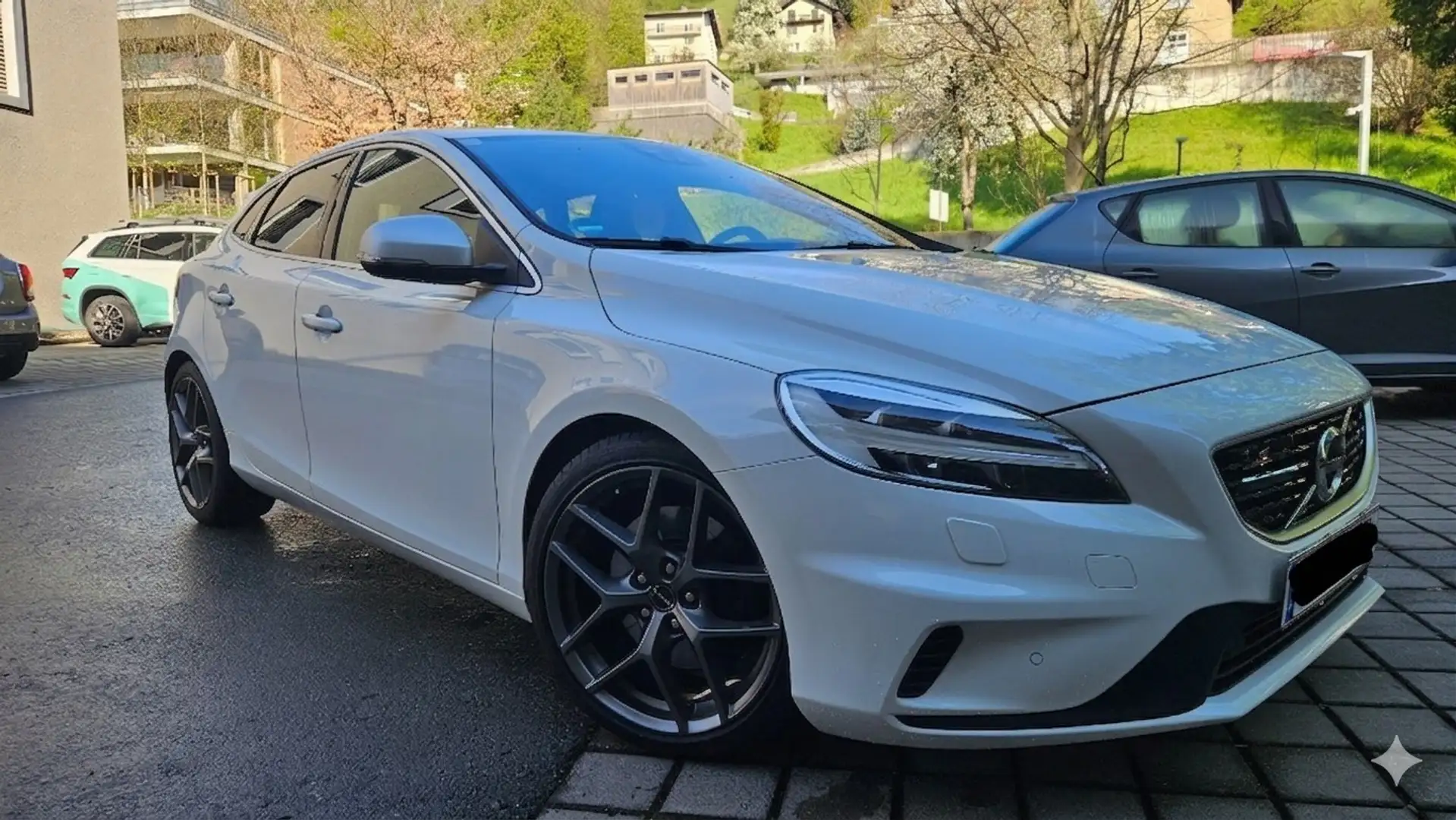 Volvo V40 T5 R-Design (Polestar Extras) Weiß - 1