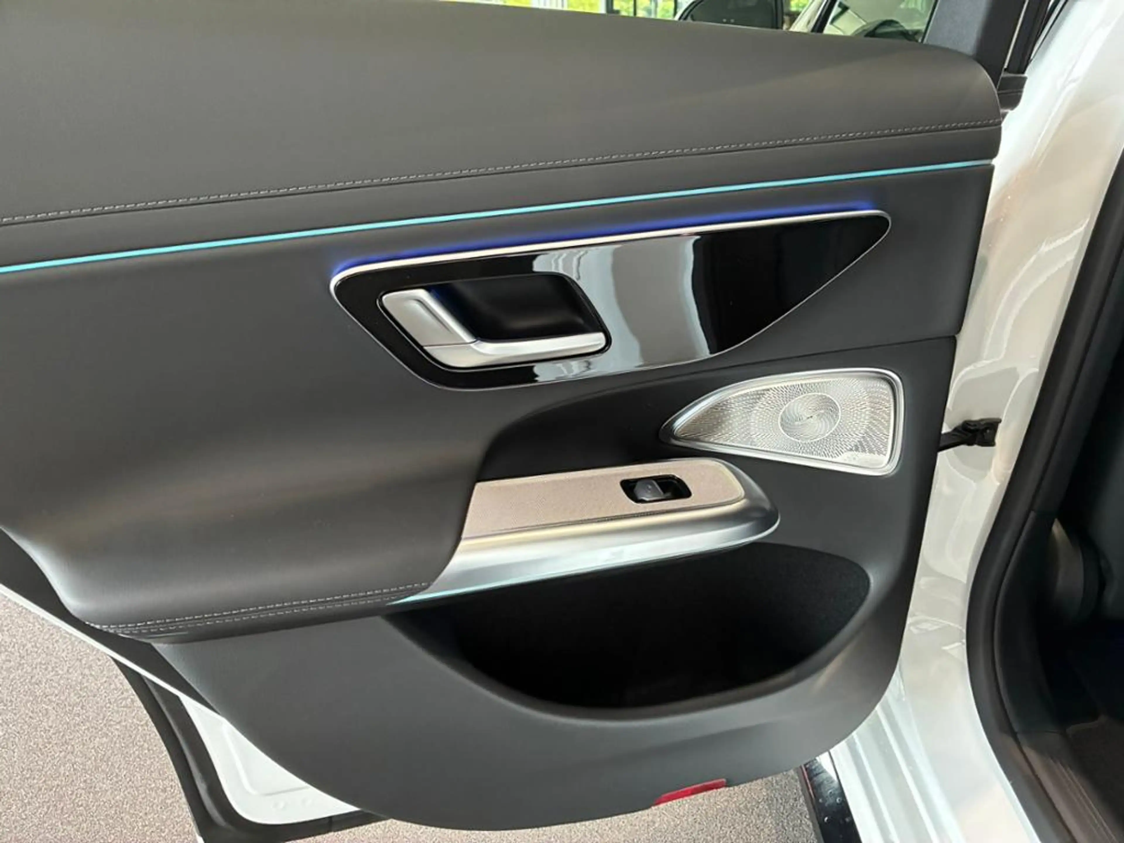 Mercedes-Benz E 53 AMG E 53 T AMG HYBRID PANO+AHK+HUD+SUPERSCREEN+360 — photo 6