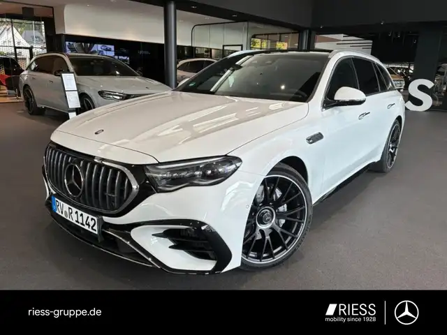 Mercedes-Benz E 53 AMG E 53 T AMG HYBRID PANO+AHK+HUD+SUPERSCREEN+360