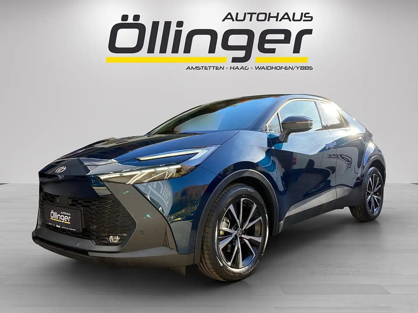 Toyota C-HR 1,8 Hybrid E-CVT Active Drive Blau - 2