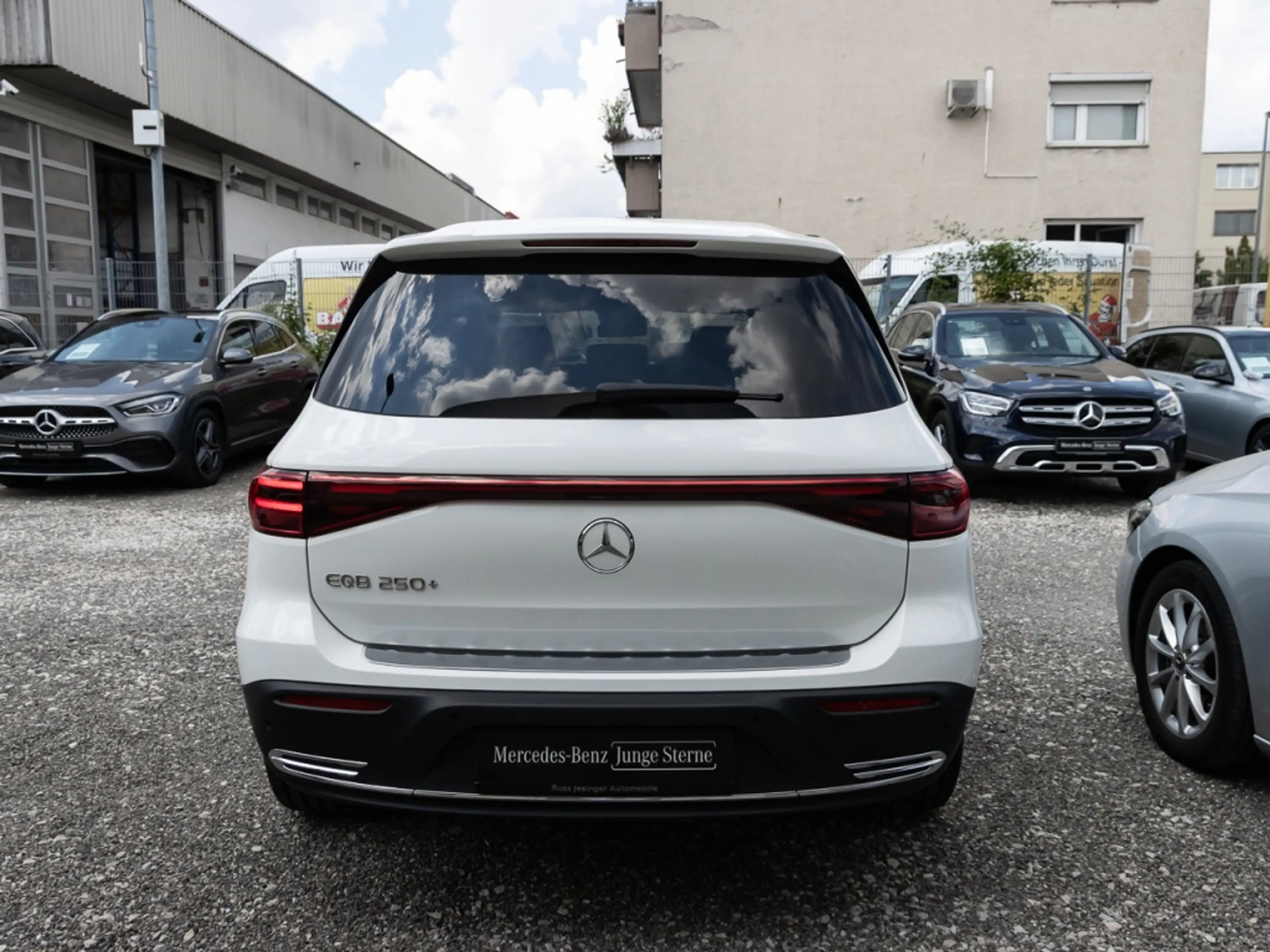 Mercedes-Benz EQB 250 + Progressive *Cam*Memory*LED*TotW*SpurH* — photo 6