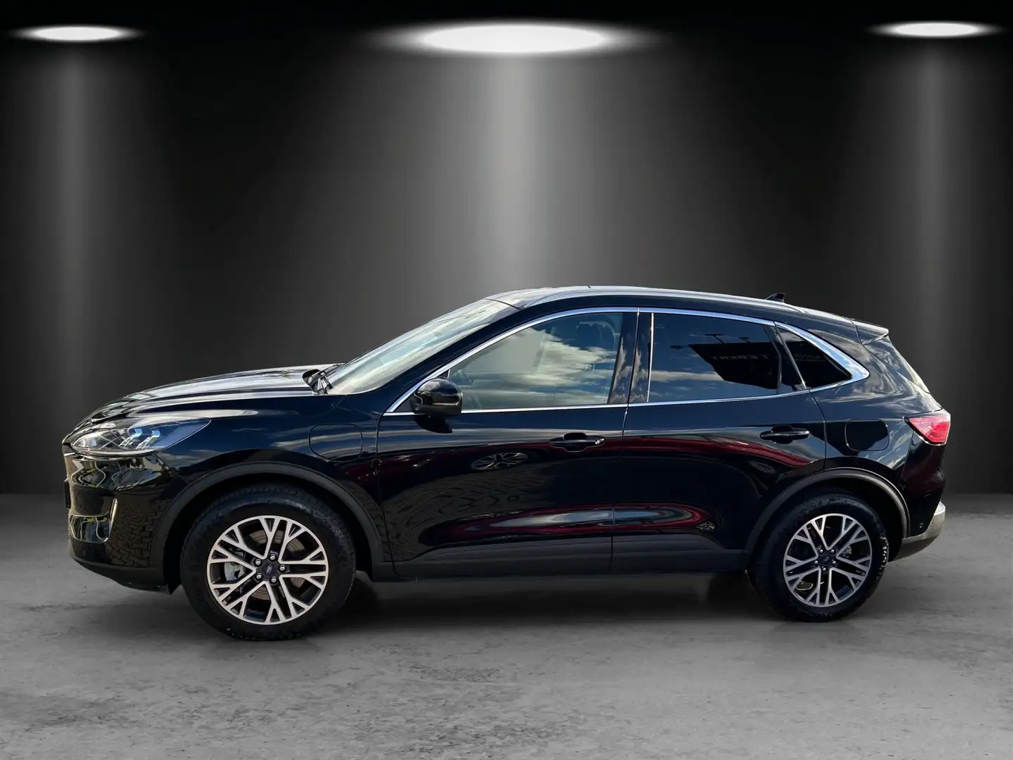 Ford Kuga Titanium PHEV AHK-abnehmbar Navi Soundsyste Black - 2