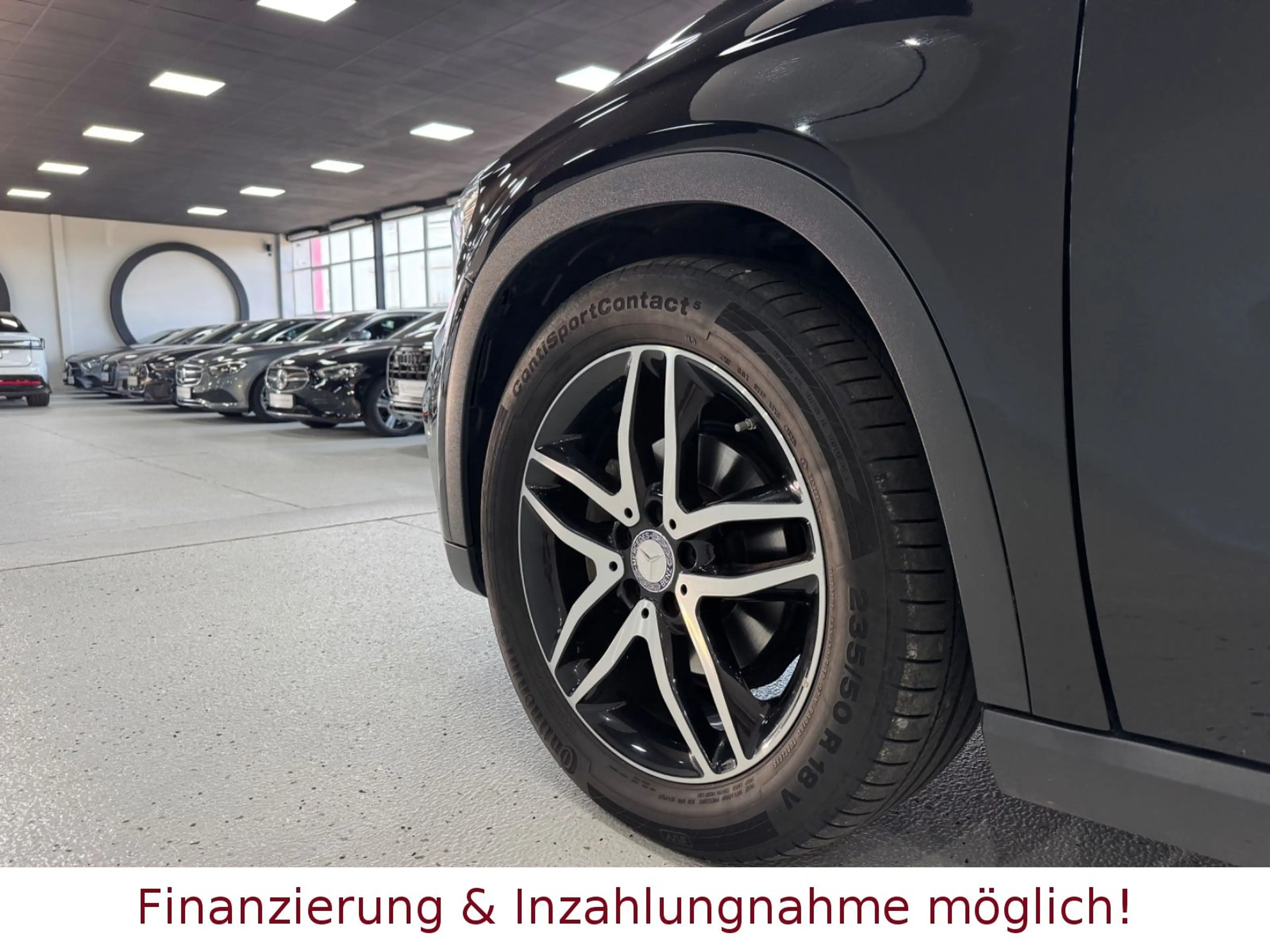 Mercedes-Benz GLA 220 d 4Matic *1.HAND,PANORAMA,LEDER,BI-XENON* — photo 9