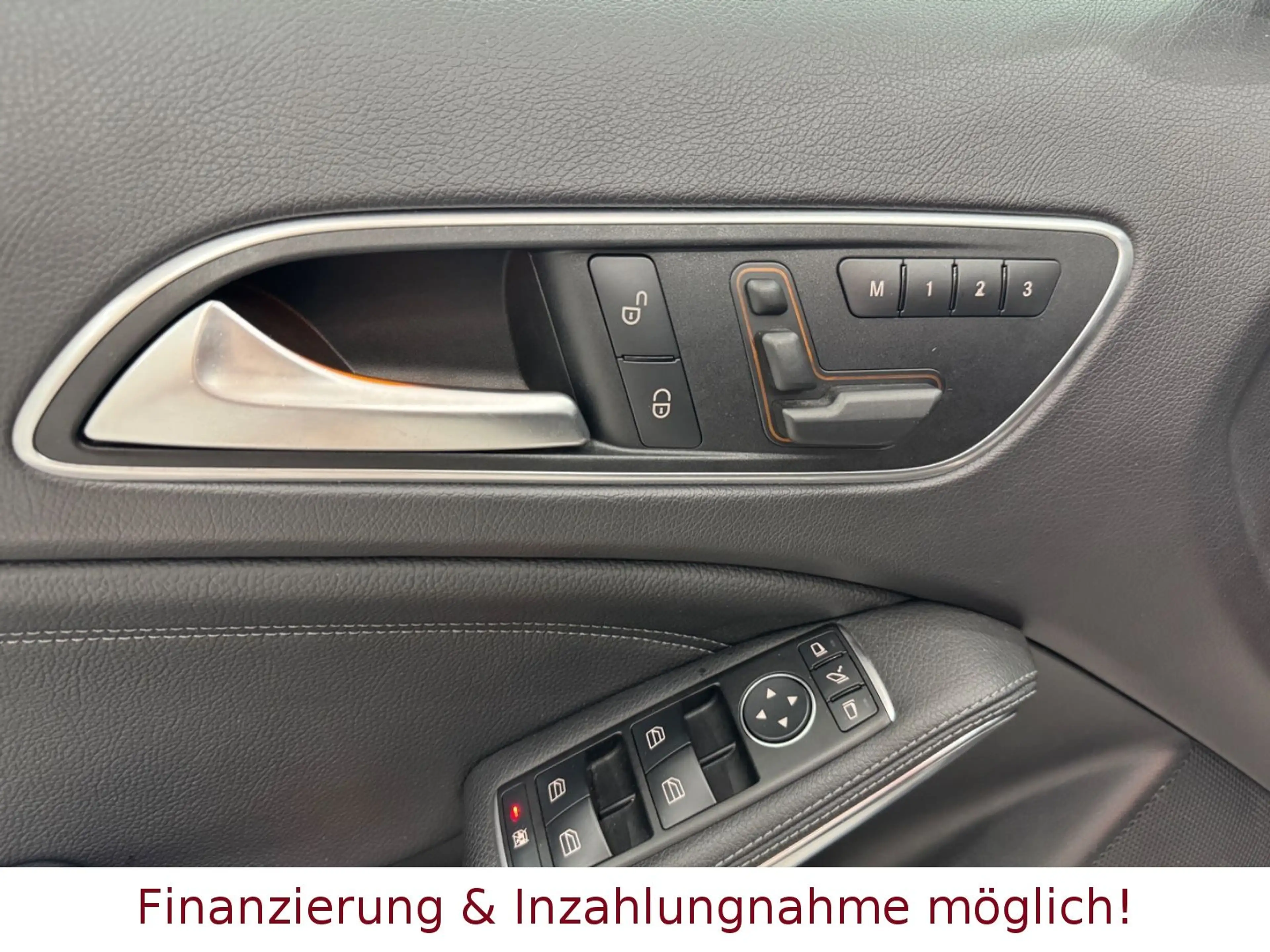 Mercedes-Benz GLA 220 d 4Matic *1.HAND,PANORAMA,LEDER,BI-XENON* — photo 15