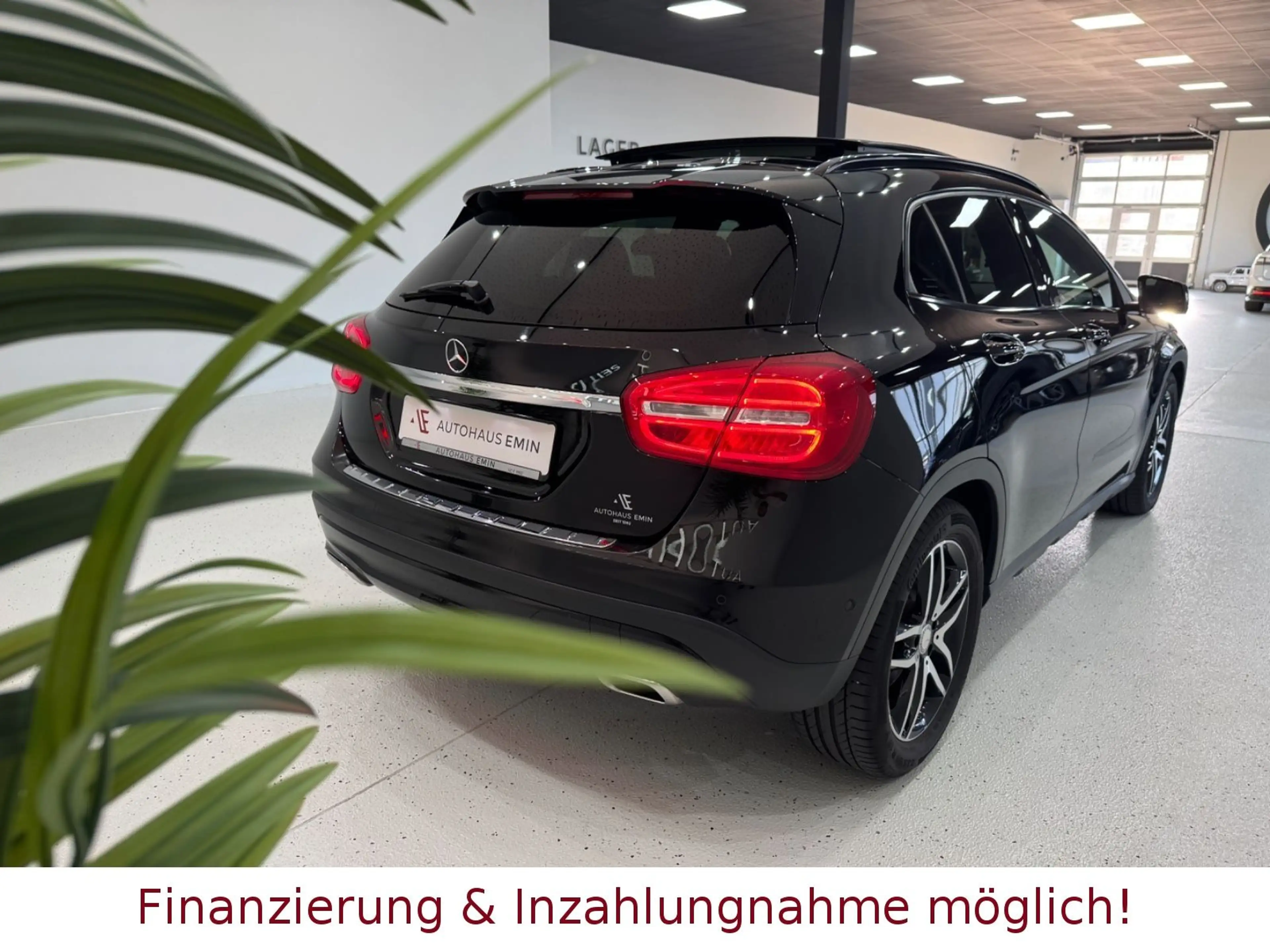 Mercedes-Benz GLA 220 d 4Matic *1.HAND,PANORAMA,LEDER,BI-XENON* — photo 7