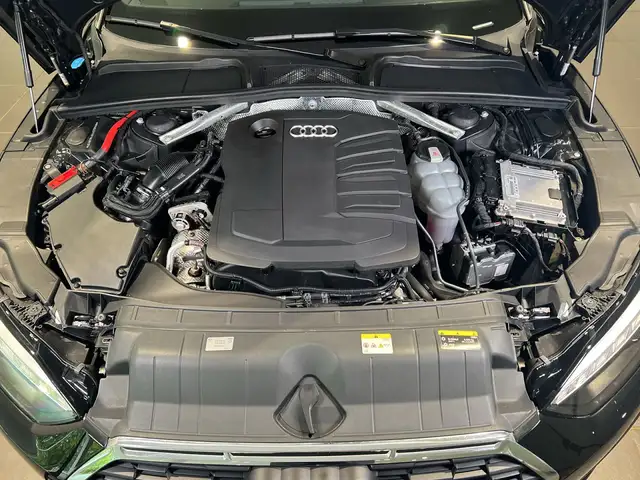 Audi A5 view 11