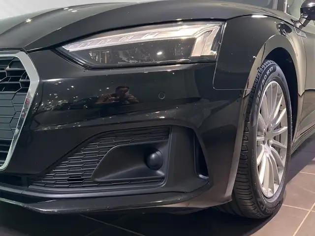 Audi A5 view 6
