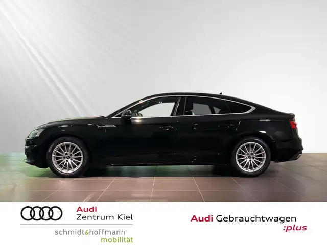 Audi A5 view 3