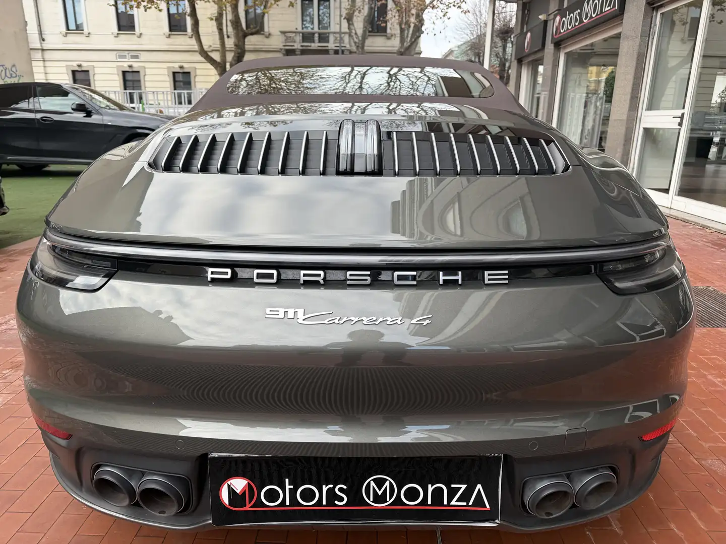 Porsche 911 992 Cabrio 3.0 Carrera 4 auto- lift- unico propr. Серый - 2