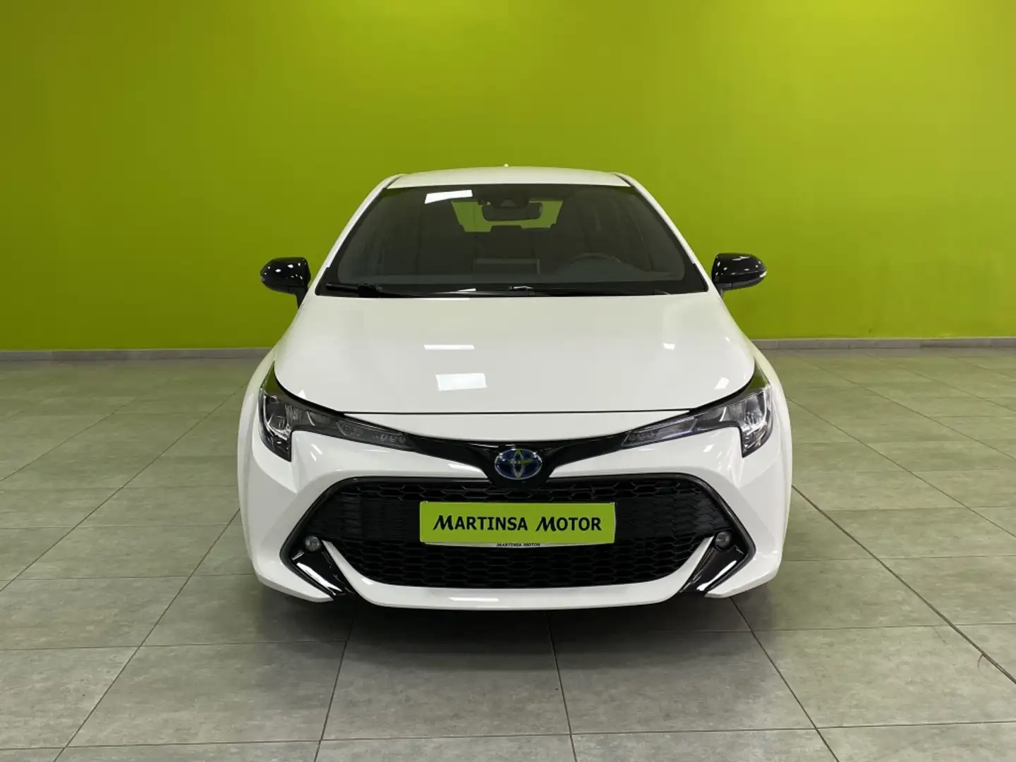 Toyota Corolla 125H Active Tech Blanco - 2