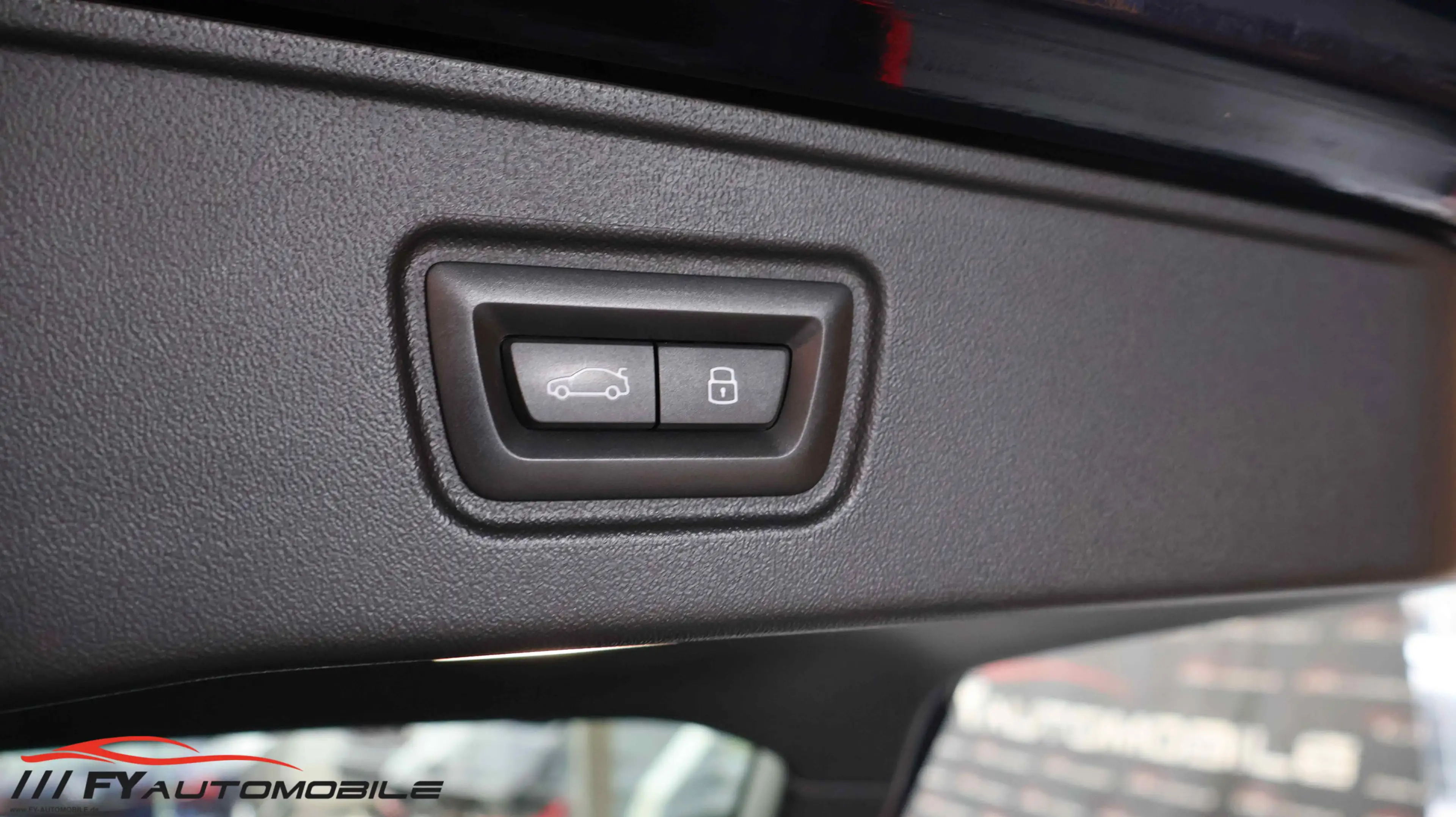 BMW 540 540 d xDrive Touring* Pano* AHK* 8xBereift* — photo 7