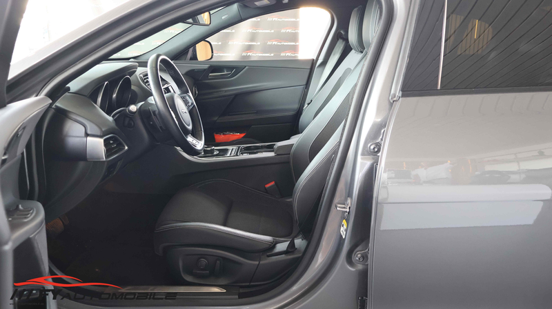 Jaguar XE R SPORT Navi* Garantie* 1.Hand* Top gepfl.* — photo 10