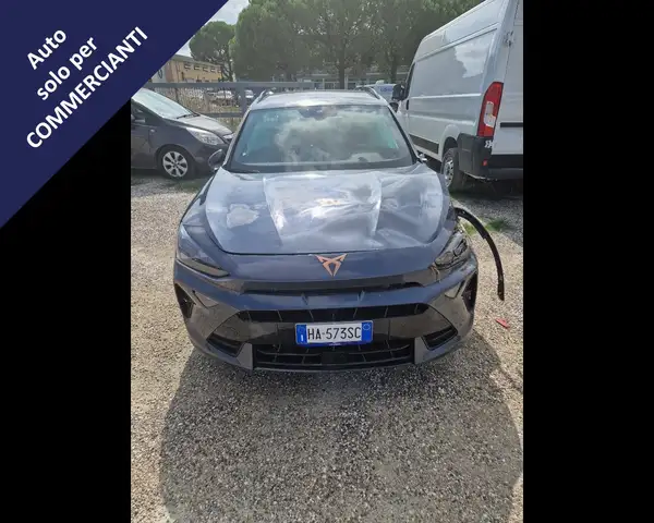 Cupra Formentor view 3