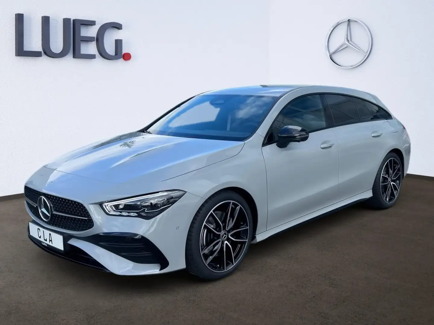 Mercedes-Benz CLA 200 Shooting Brake SPECIAL-EDITION-AMG+360° Grau - 2