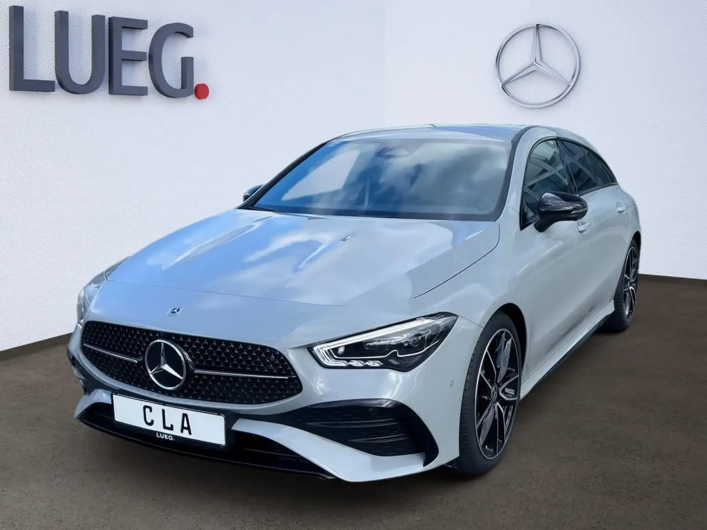 Mercedes-Benz CLA 200 Shooting Brake SPECIAL-EDITION-AMG+360° Grey - 1