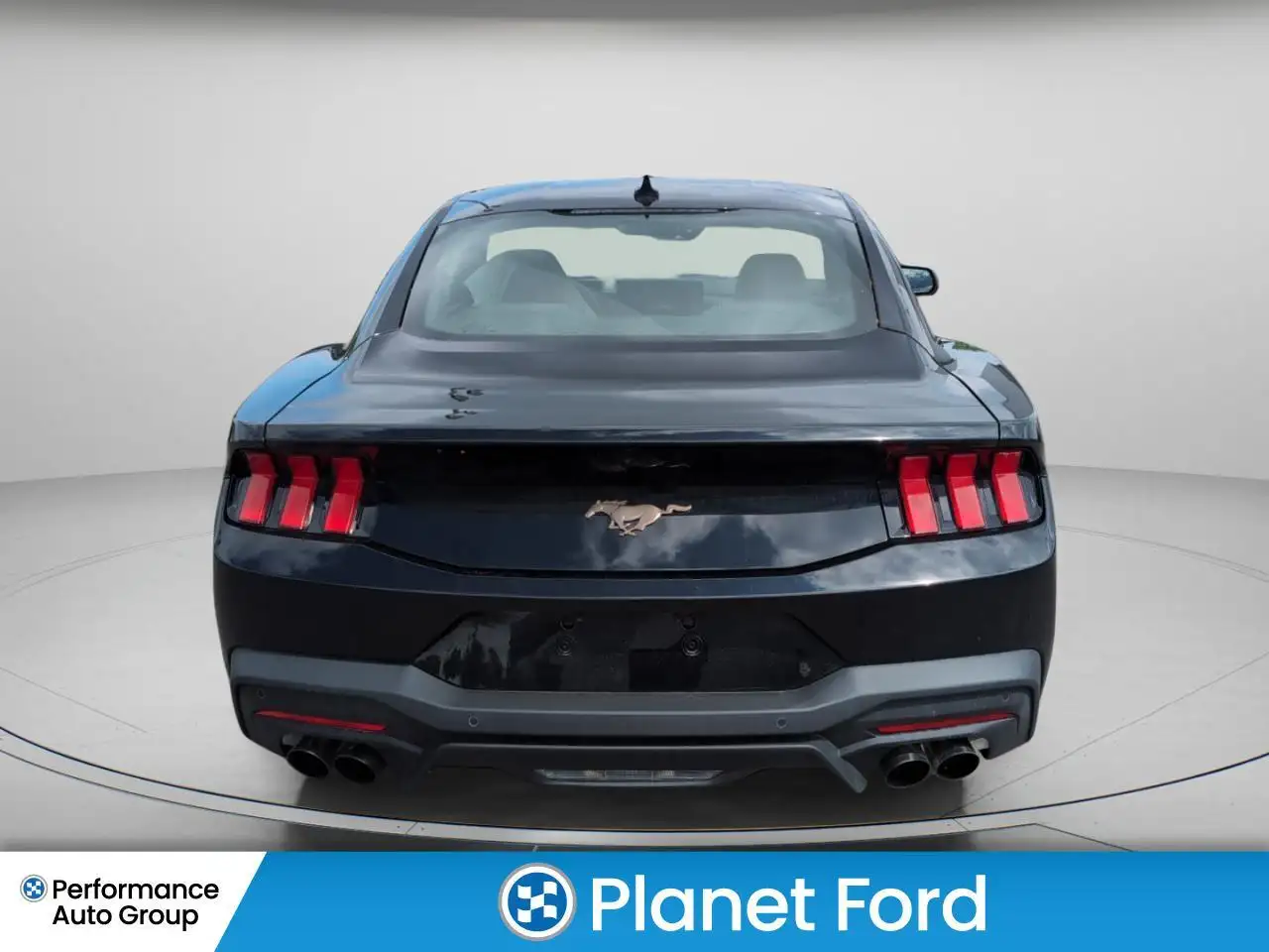 Ford Mustang снимка Ford Mustang