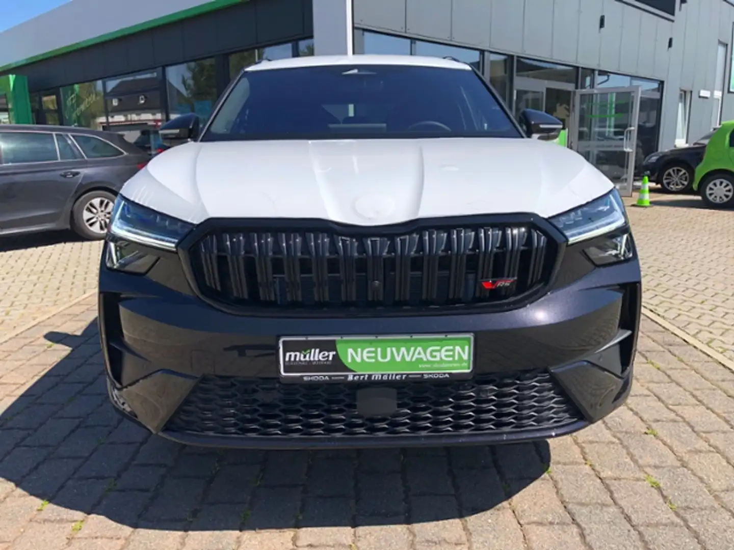 Skoda Kodiaq 2.0 TSI 195 kW 4x4 RS AHZV Standhzg. Negro - 2