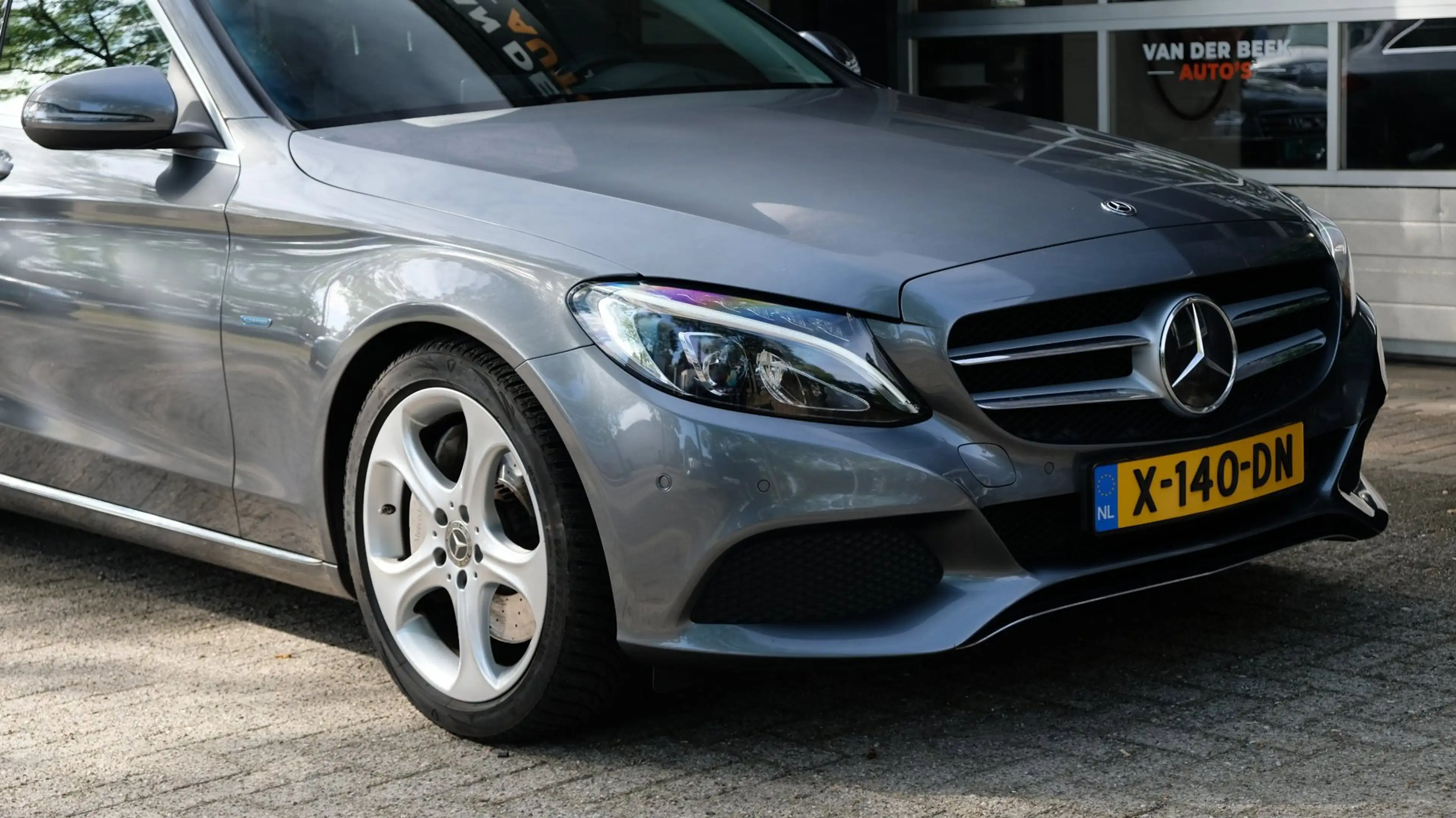 Mercedes-Benz C 350 Estate e Business Solution AMG | Panorama — photo 31