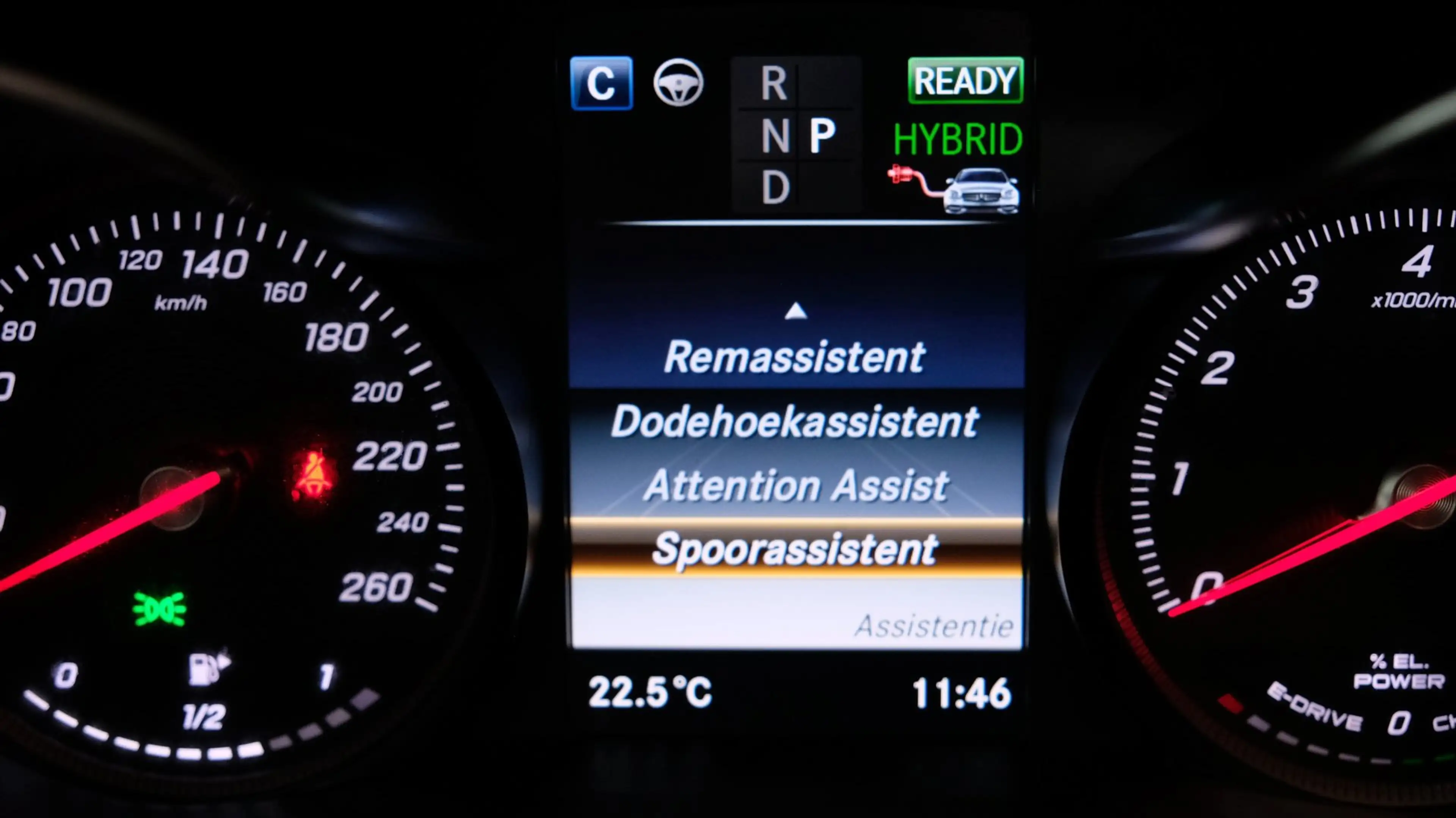 Mercedes-Benz C 350 Estate e Business Solution AMG | Panorama — photo 30
